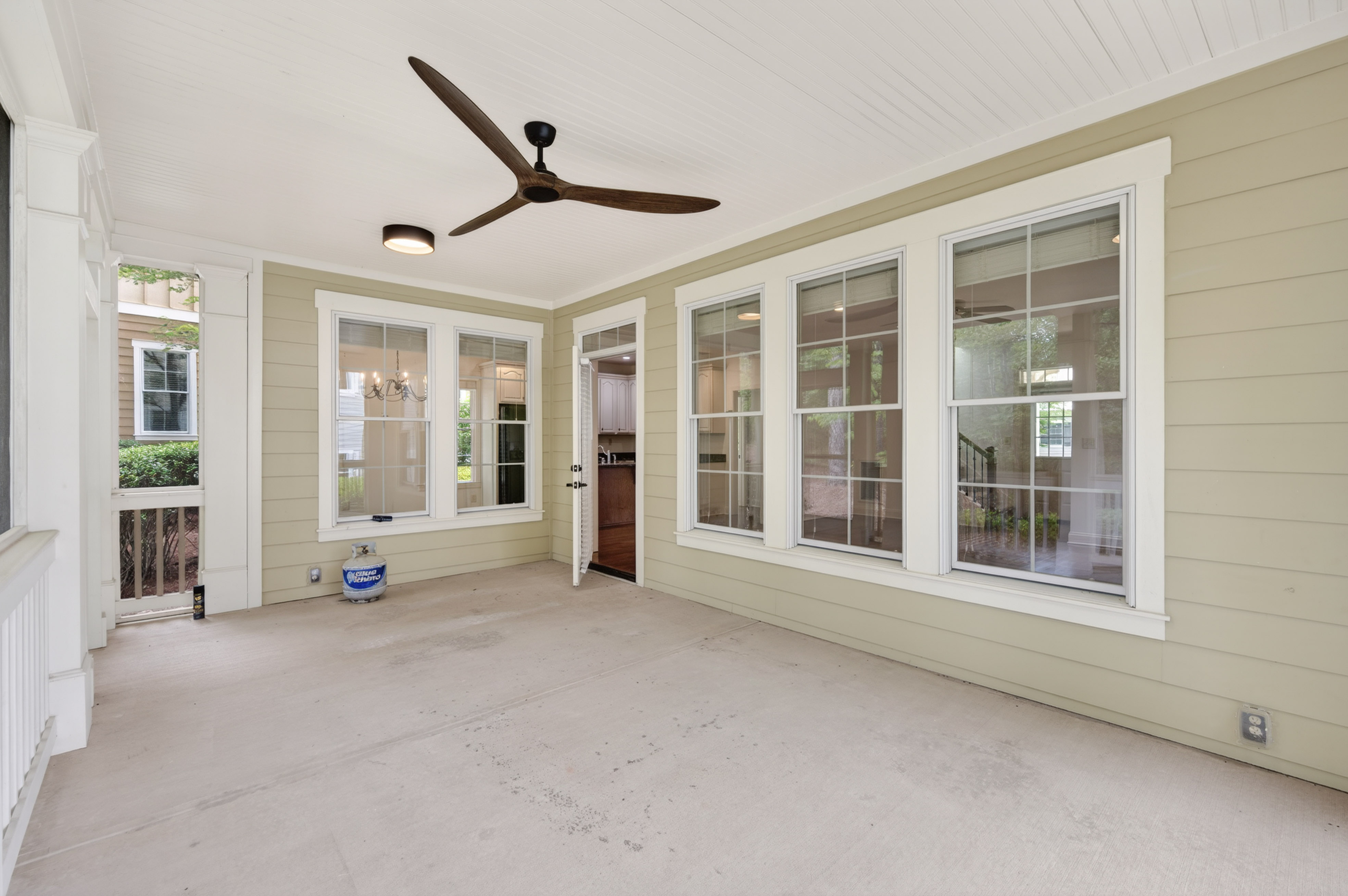 1110 Starboard Drive image 16